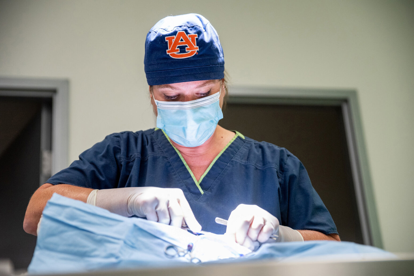 TailsOfHopeSurgeryTM-5_.jpg